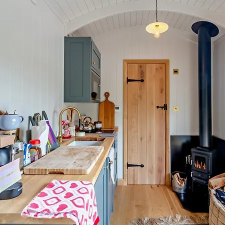1 Bed In Pateley Bridge 95112
